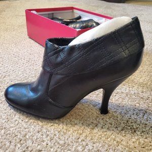 BCBG Black Side Zip Up Booties